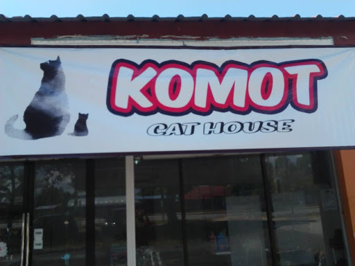 Komot Cat House Komot Cat House