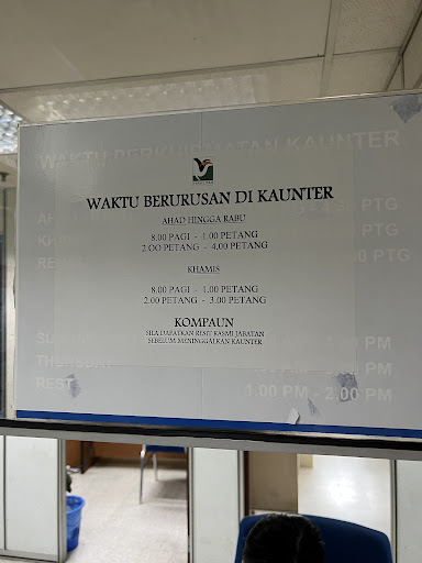 Jabatan Perlindungan Hidupan Liar Dan Taman Negara Jabatan Perlindungan Hidupan Liar Dan Taman Negara